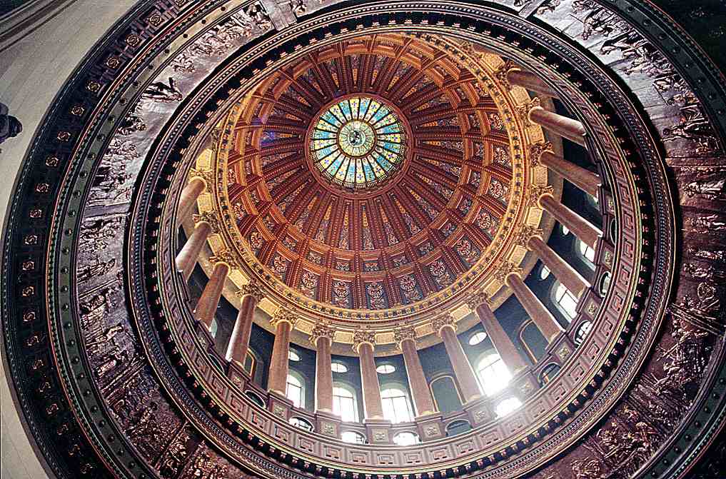 Illinois Capitol Dome - 1017x671